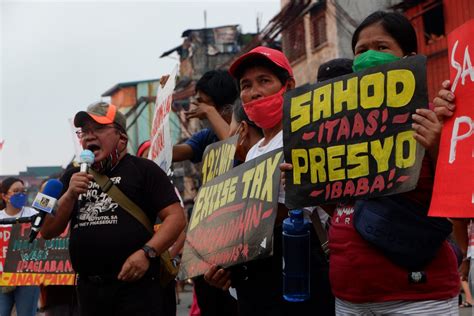 Ginagawa tayong pulubi.
